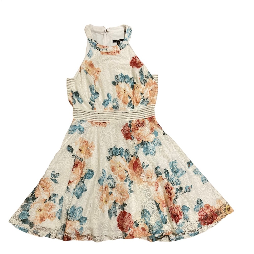 Juniors XL white flower dress